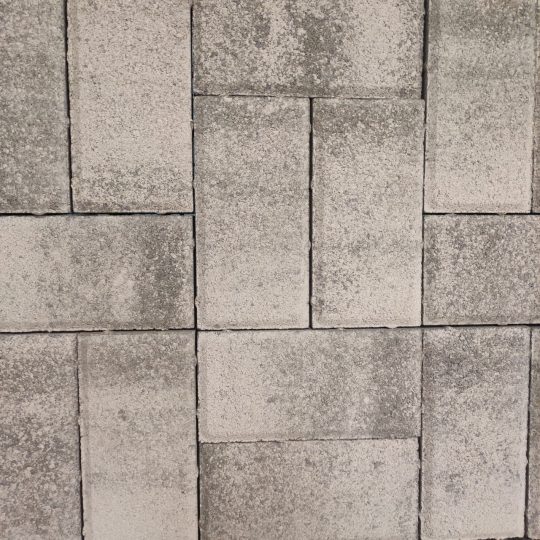 Фото 42 - Тротуарная плитка Брусчатка 10х20, Серо-Белая